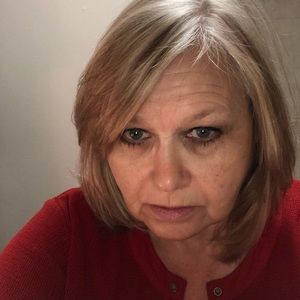 Meet your Posher, Janet